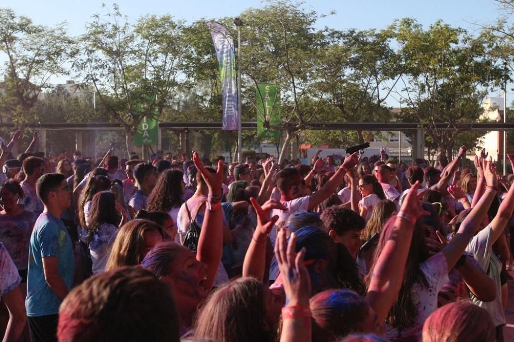 Ceutí se llena de colores con la Holi Day Party