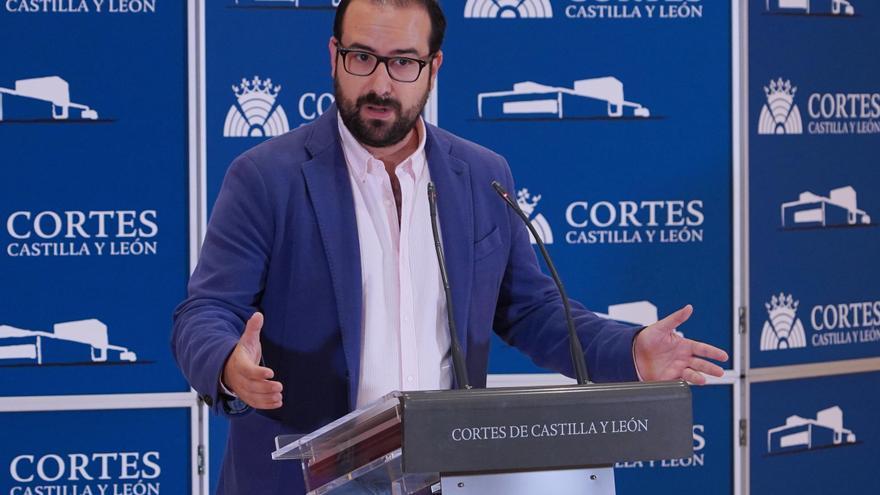 Piden tres años y nueve meses de cárcel para el exprocurador socialista soriano, Ángel Hernández, acusado de delitos en el ámbito de la violencia de género