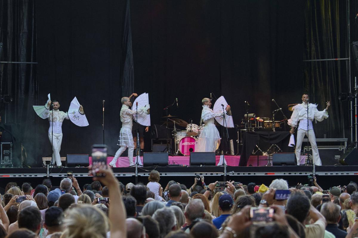 Les imatges del concert de Locomia al Festival Acústica