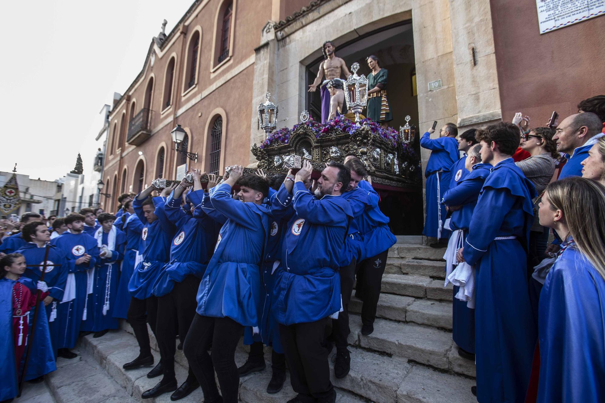 Hermandad Agustina procesiona el Lunes Santo por las calles del casco antiguo