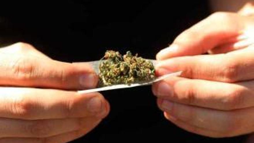 Los adolescentes asturianos beben menos y consumen menos cannabis pero empiezan más temprano