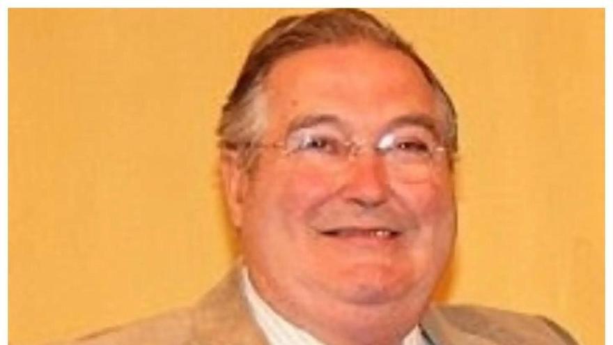 Fallece el histórico presidente de falla "Paquito el Lechero"