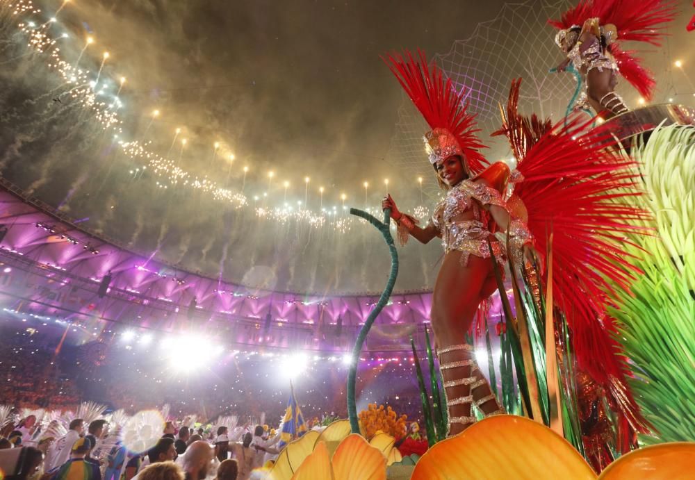 Espectacular cerimònia de clausura dels Jocs de Rio