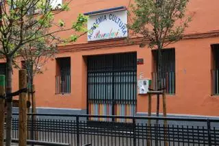 La 'nueva' Acadèmia Cultura de L'Hospitalet, sin instalaciones adaptadas ante el inicio de curso