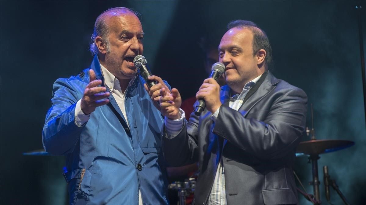 Noche de rumba catalana, con Peret Reyes y su hijo.