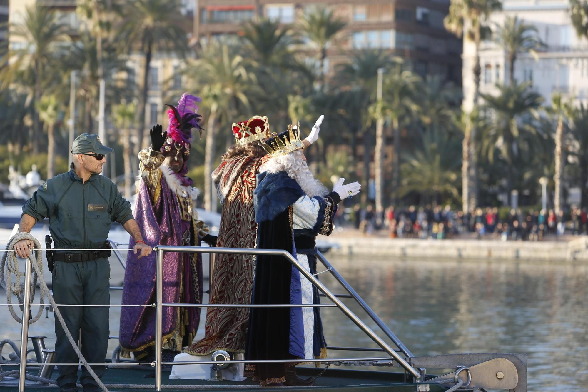 Así fue la última cabalgata de los Reyes Magos celebrada en Alicante en el 2020