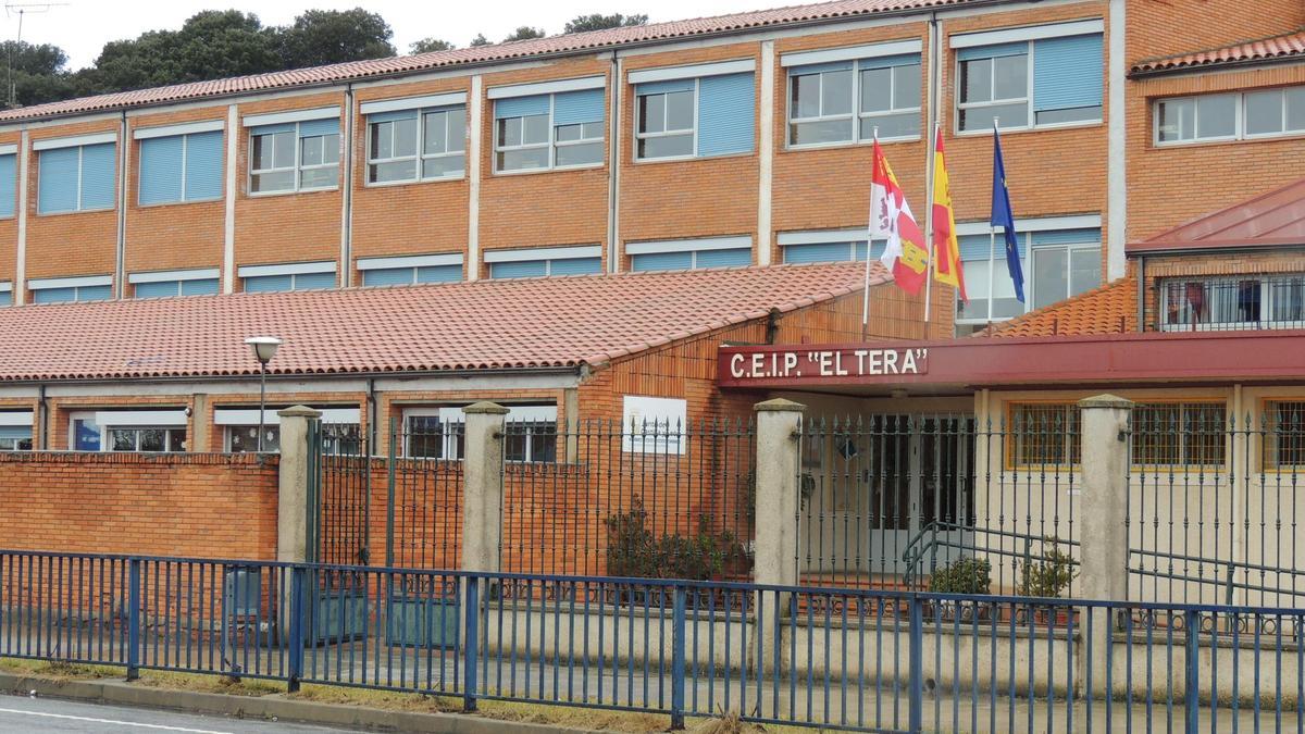 Colegio de Camarzana de Tera, donde se van a realizar mejoras de actuación.