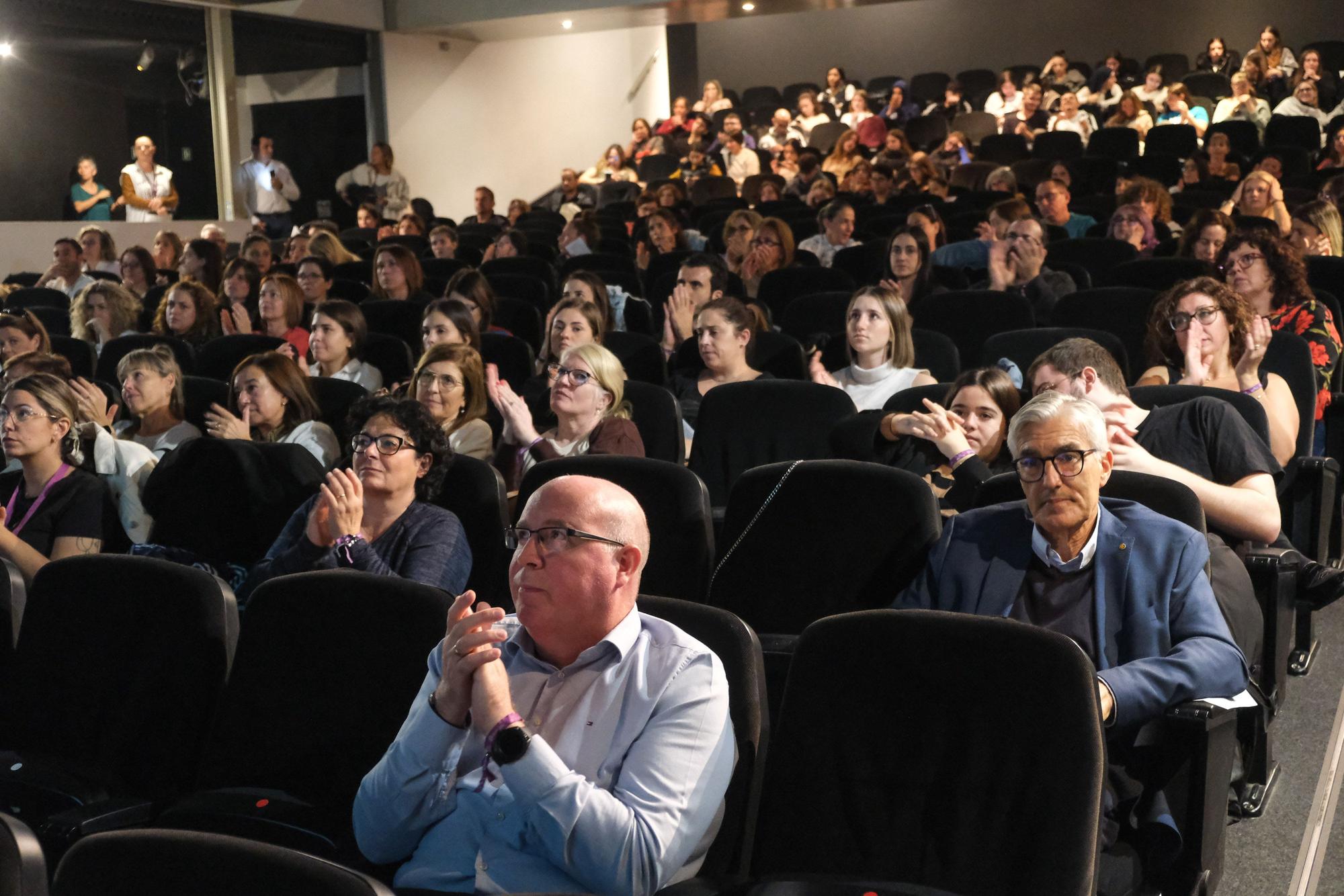 El acto ha contado con mucho público, entre ellos familiares de personas con enfermedad rara.