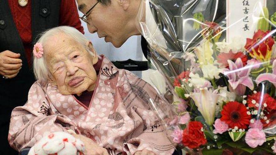 La mujer más vieja del mundo celebra su 117 cumpleaños