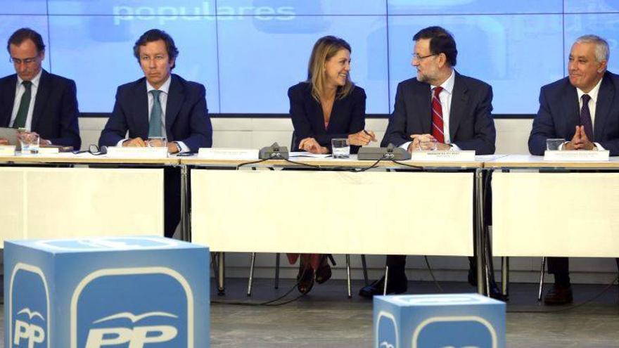 Rajoy confirma ante los barones del PP que publicará las balanzas fiscales en diciembre