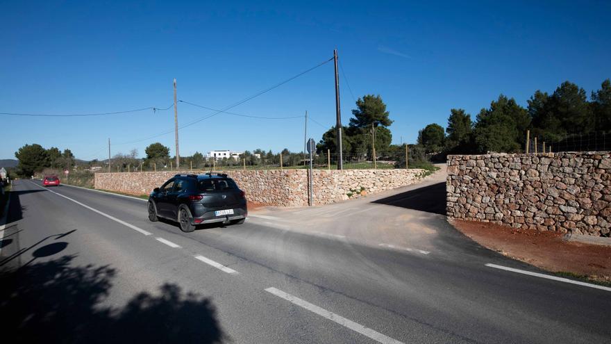 Obras en Ibiza: concluye la mejora de la seguridad en el acceso viario a la zona de Can Senyora
