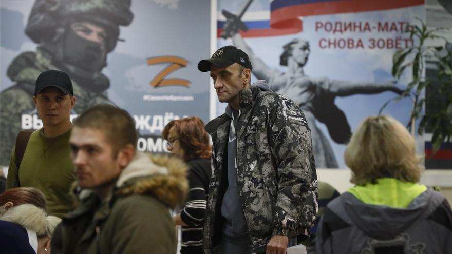 Última hora de la guerra en Ucrania, en directo | Putin aplaza un mes la llamada a filas por saturación en los centros de reclutamiento