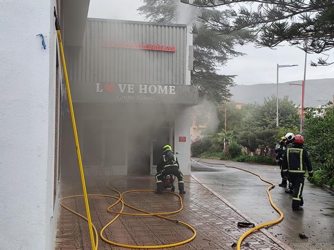 Galería de imágenes: incendio en la Vall d'Uixó