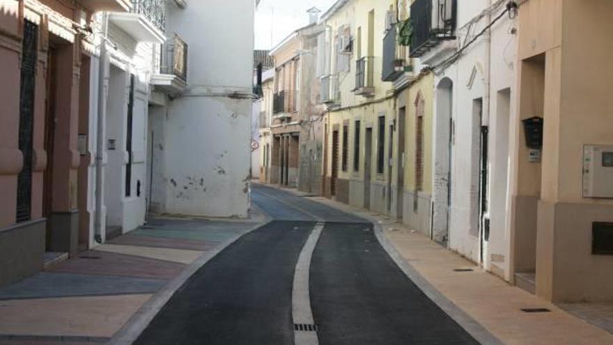 Actuación de peatonalización de la calle Pintor Cortina.