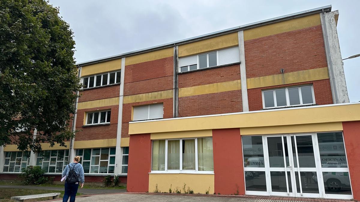 El edificio que será sede del futuro Polo de Innovación del Occidente asturiano.