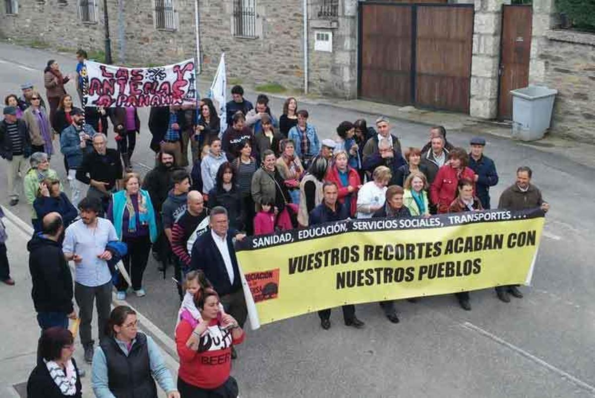 Puebla se moviliza contra la antena
