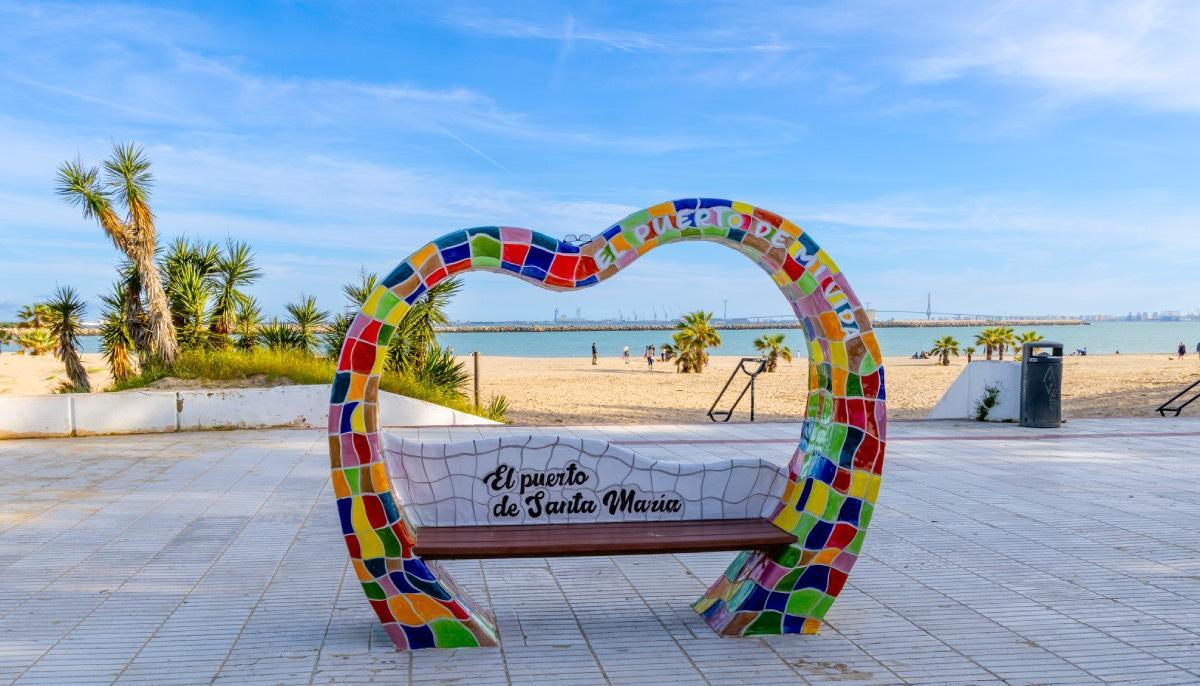 Entrada de la playa de La Puntilla en El Puerto de Santa María (Cádiz)