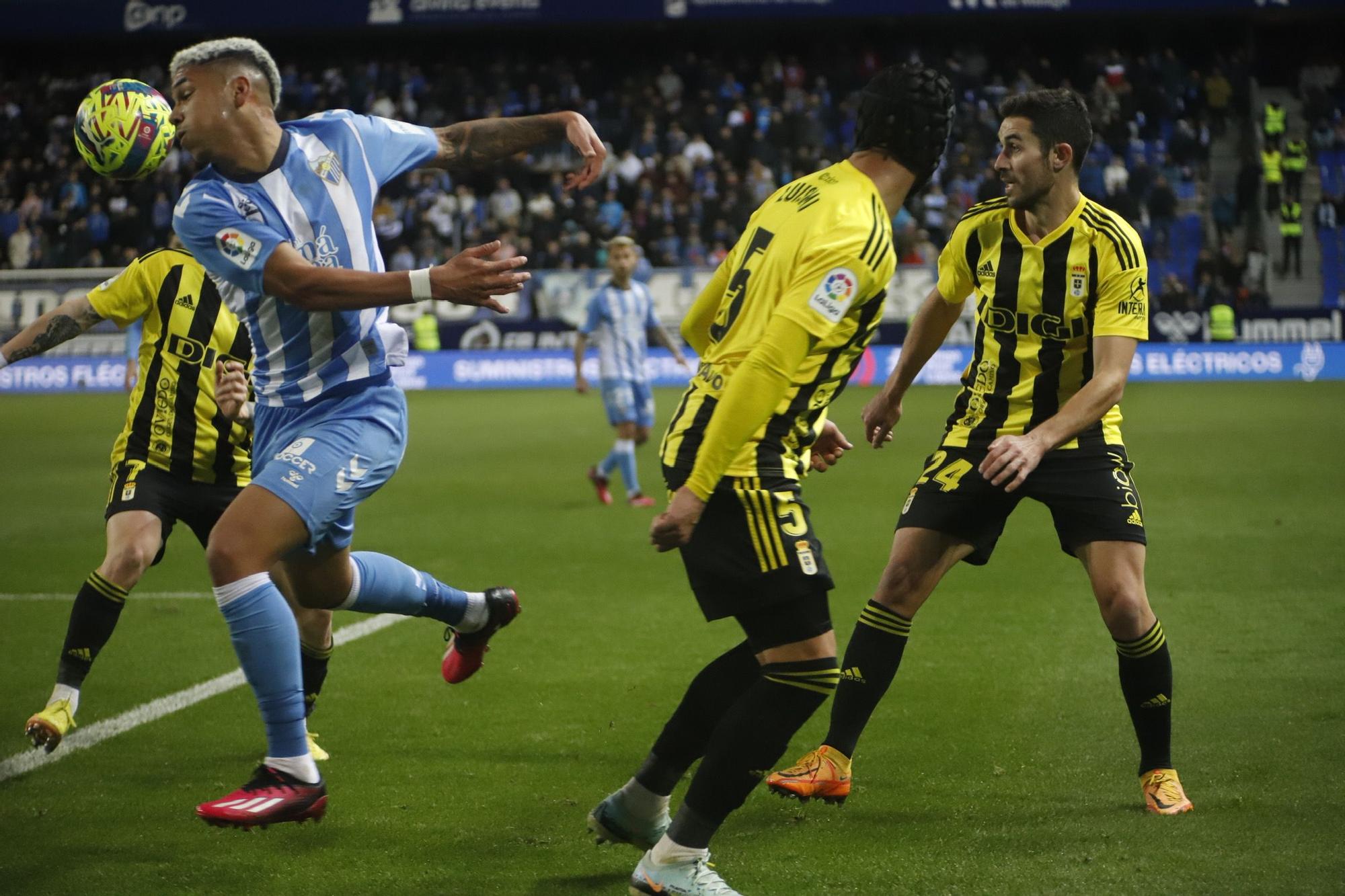 El Málaga CF - Real Oviedo, en imágenes