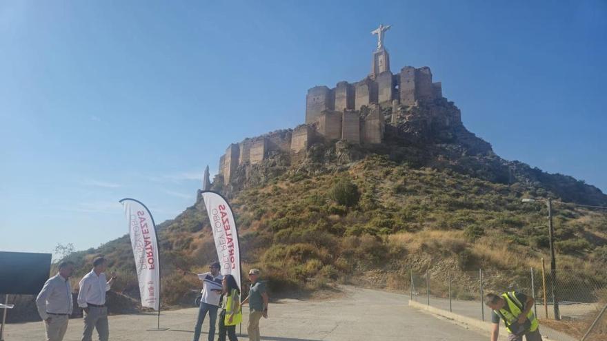 Identifican cuatro áreas de interés arqueológico en el Castillo de Monteagudo tras un estudio pionero con georradar
