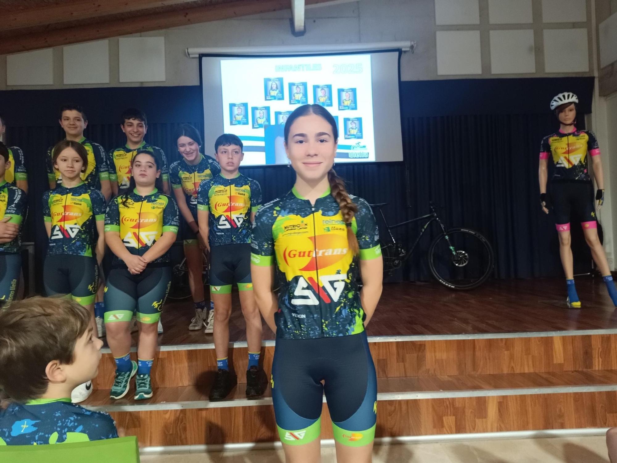 La Escuela de Ciclismo de Viella celebra su Gala Presentación de Temporada