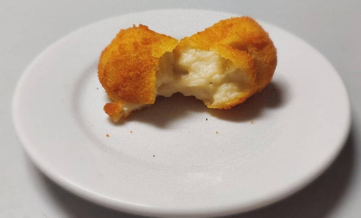 Las croquetas de bacalao de Casa Labra son un clásico del centro de la capital