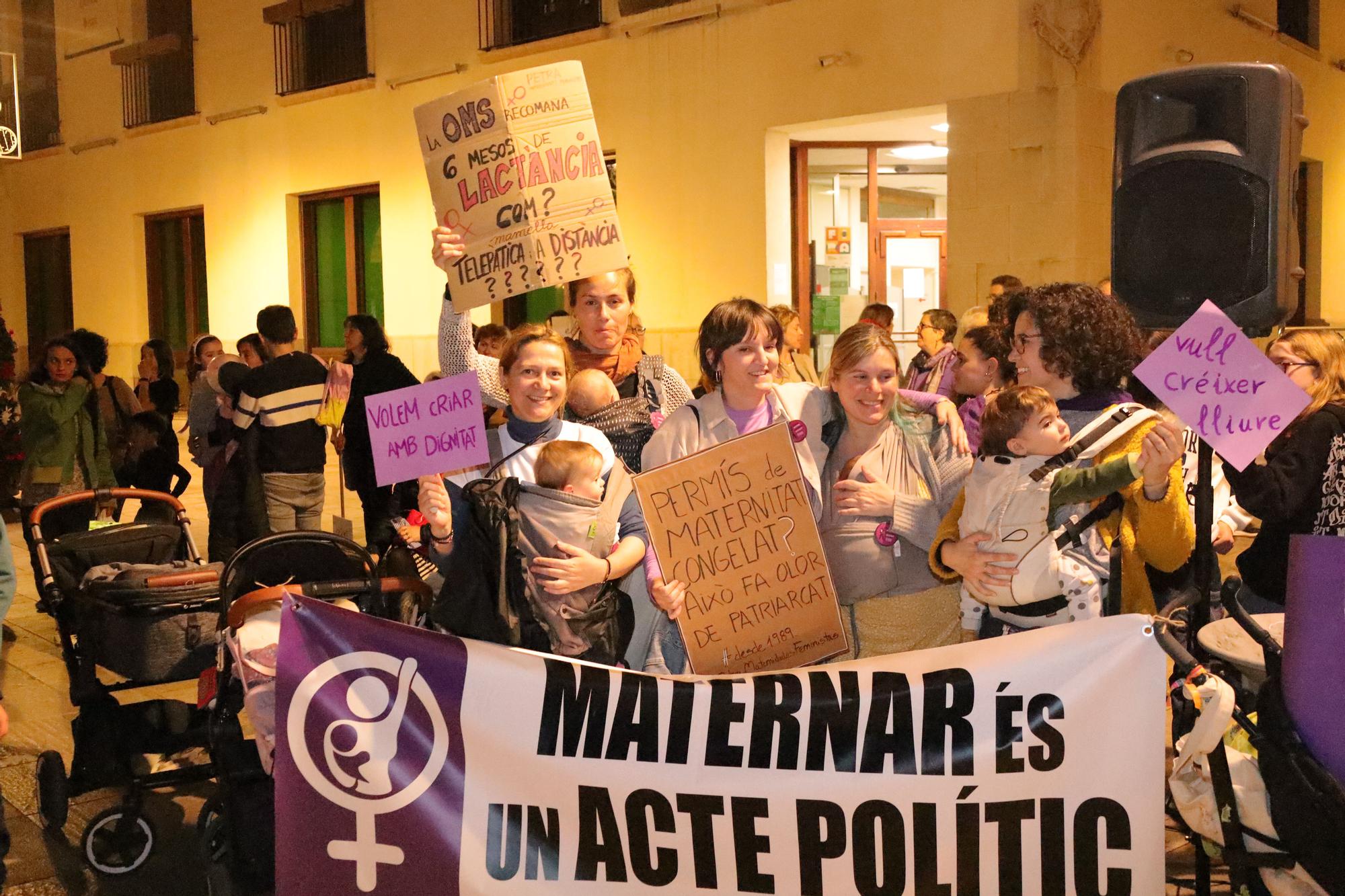 Las mejores imágenes de la manifestación del 8-M en Castellón