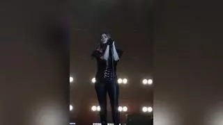 Leire Martínez rompe a llorar cantando 'Rosas' en su último concierto con La Oreja de Van Gogh