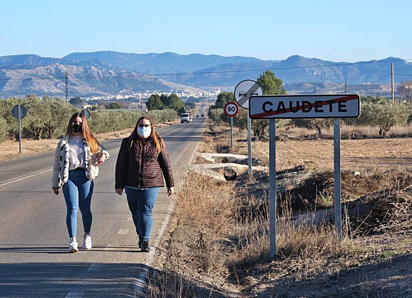 Límite entre Alicante y Murcia en la carretera N-340, en el municipio de Orihuela 