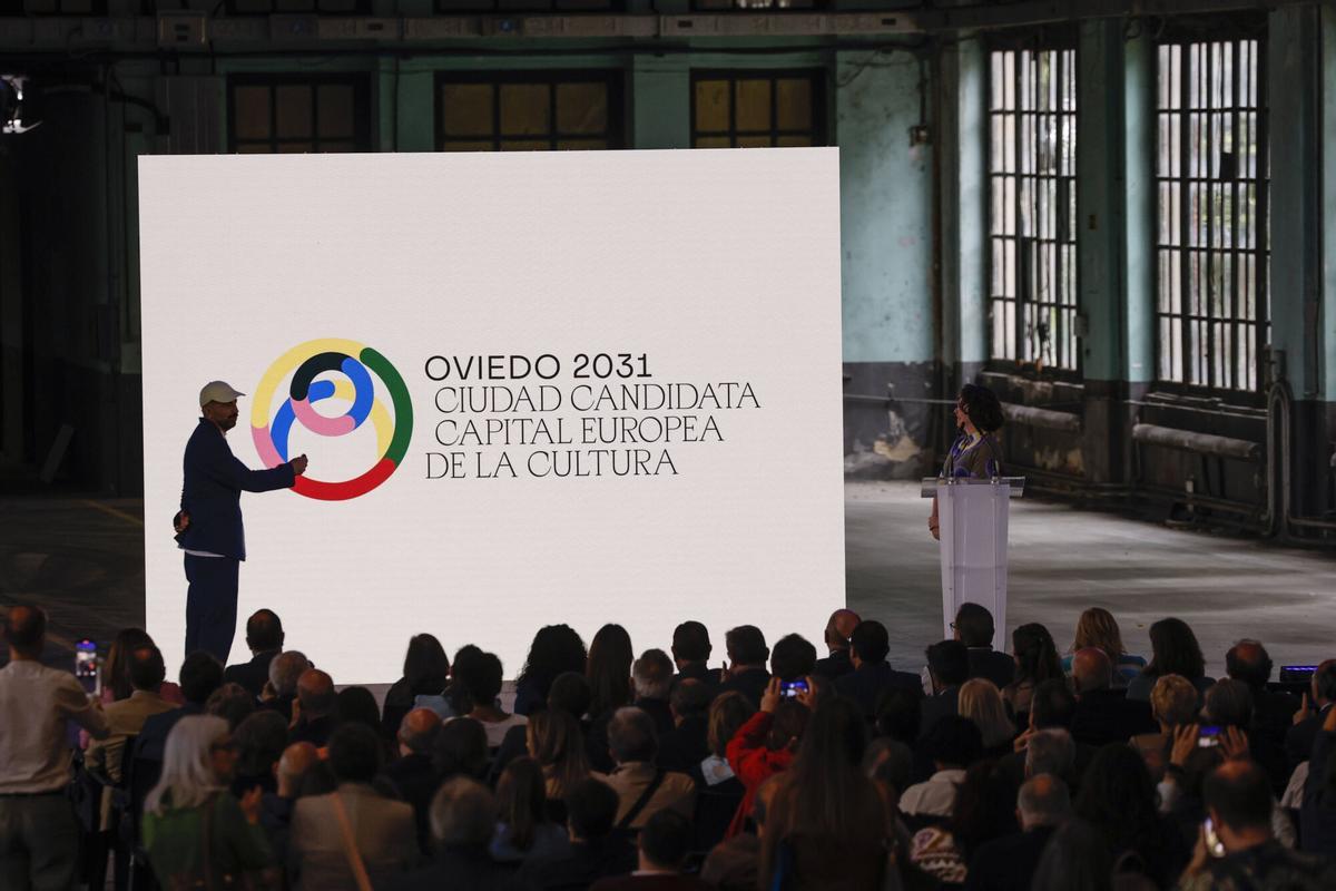 Presentación del logo y el lema de la candidatura.