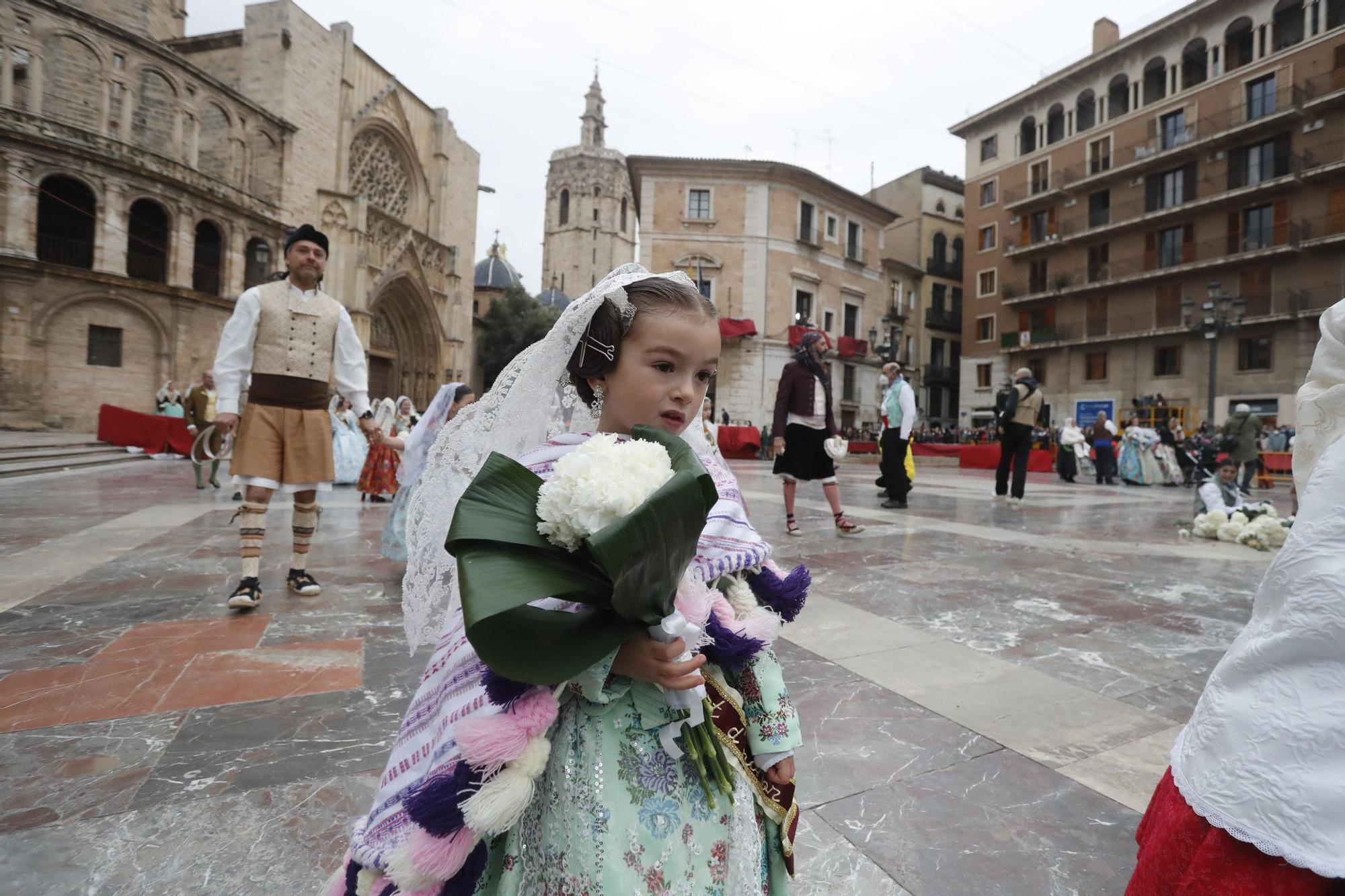 Búscate en el segundo día de ofrenda por la calle de la Paz (entre las 17:00 a las 18:00 horas)