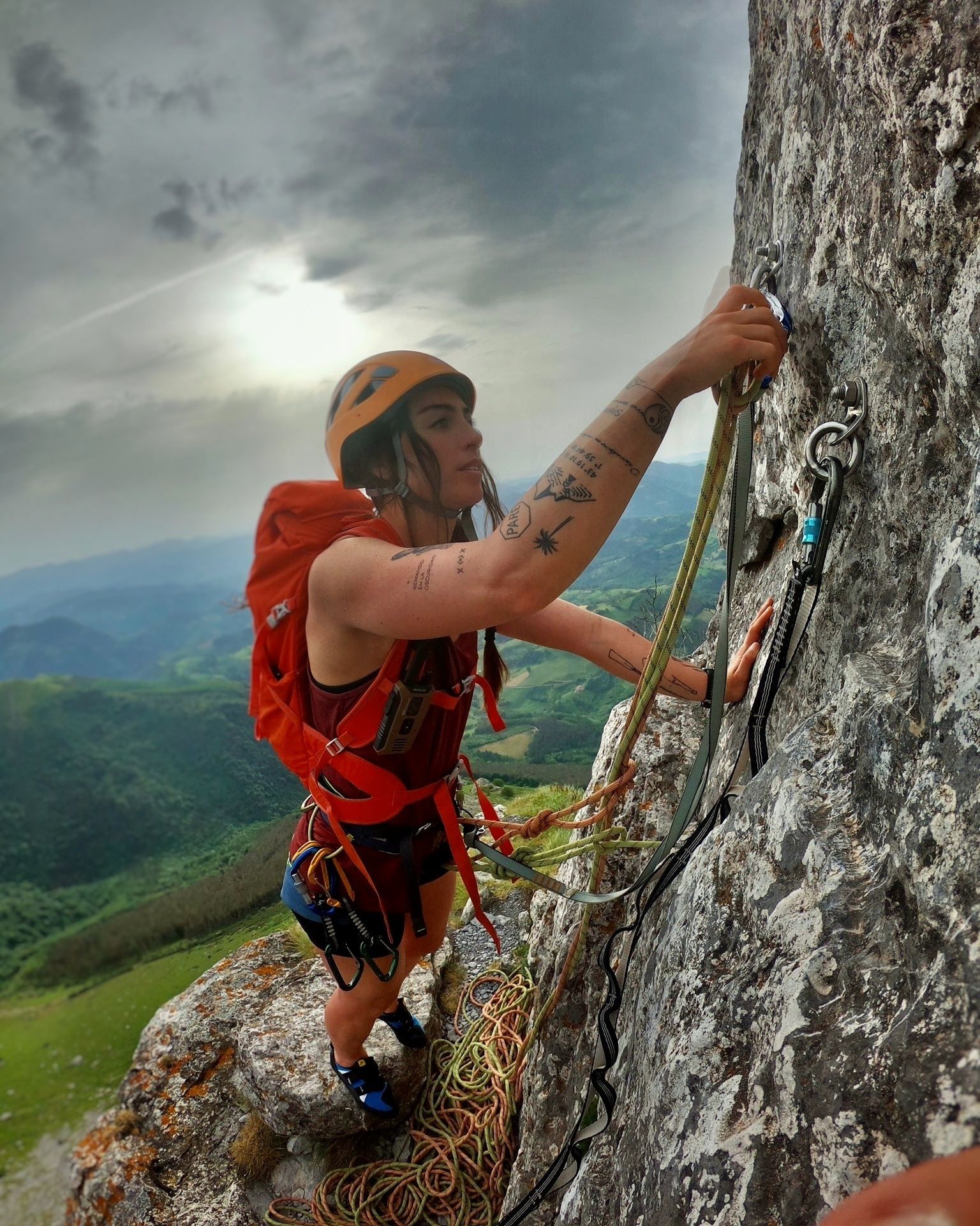 Sandra Piñeiro en la montaña