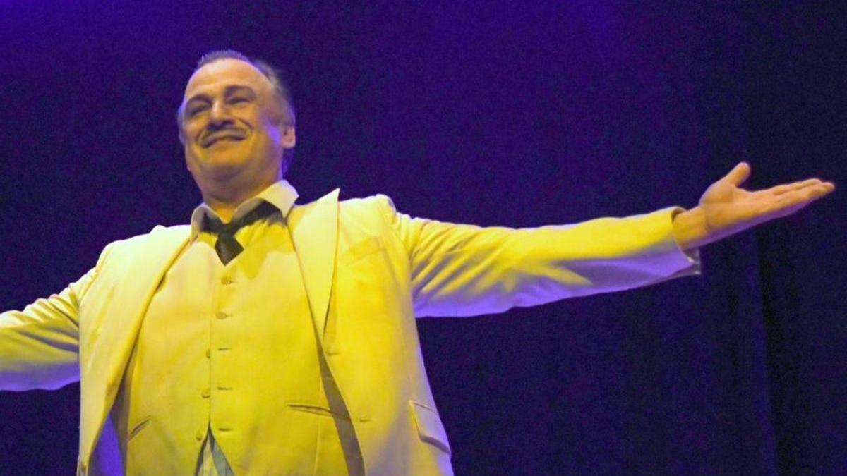 Lladó Martí Peraferrer omple el Teatre Sindicat