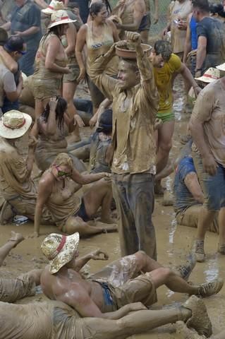 Traída del barro en la Atalaya 2017