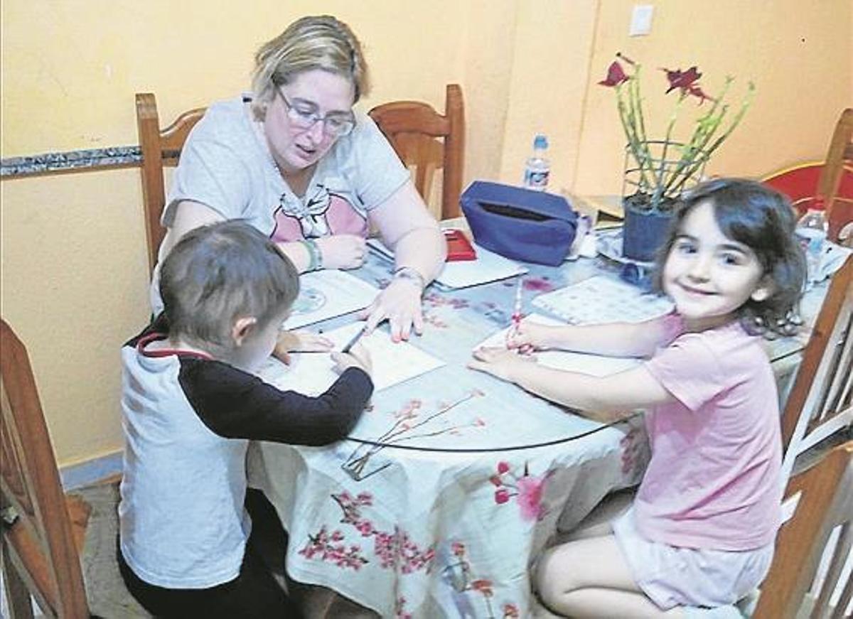 Coronavirus en Córdoba: educación virtual, a trancas y barrancas