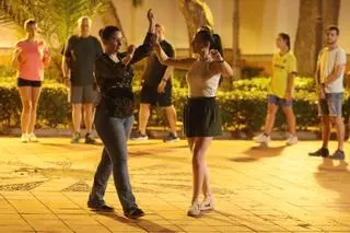Vila-real celebra el ‘ball de plaça’ en sus fiestas en honor a su patrona