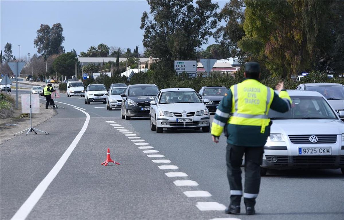 Control de tráfico por el cierre perimetral en la provincia de Córdoba.