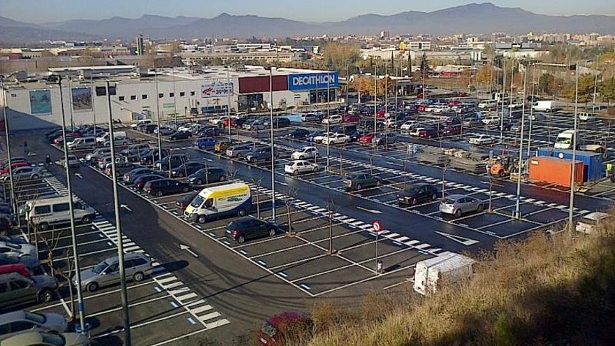 Quines botigues obren avui a Girona?