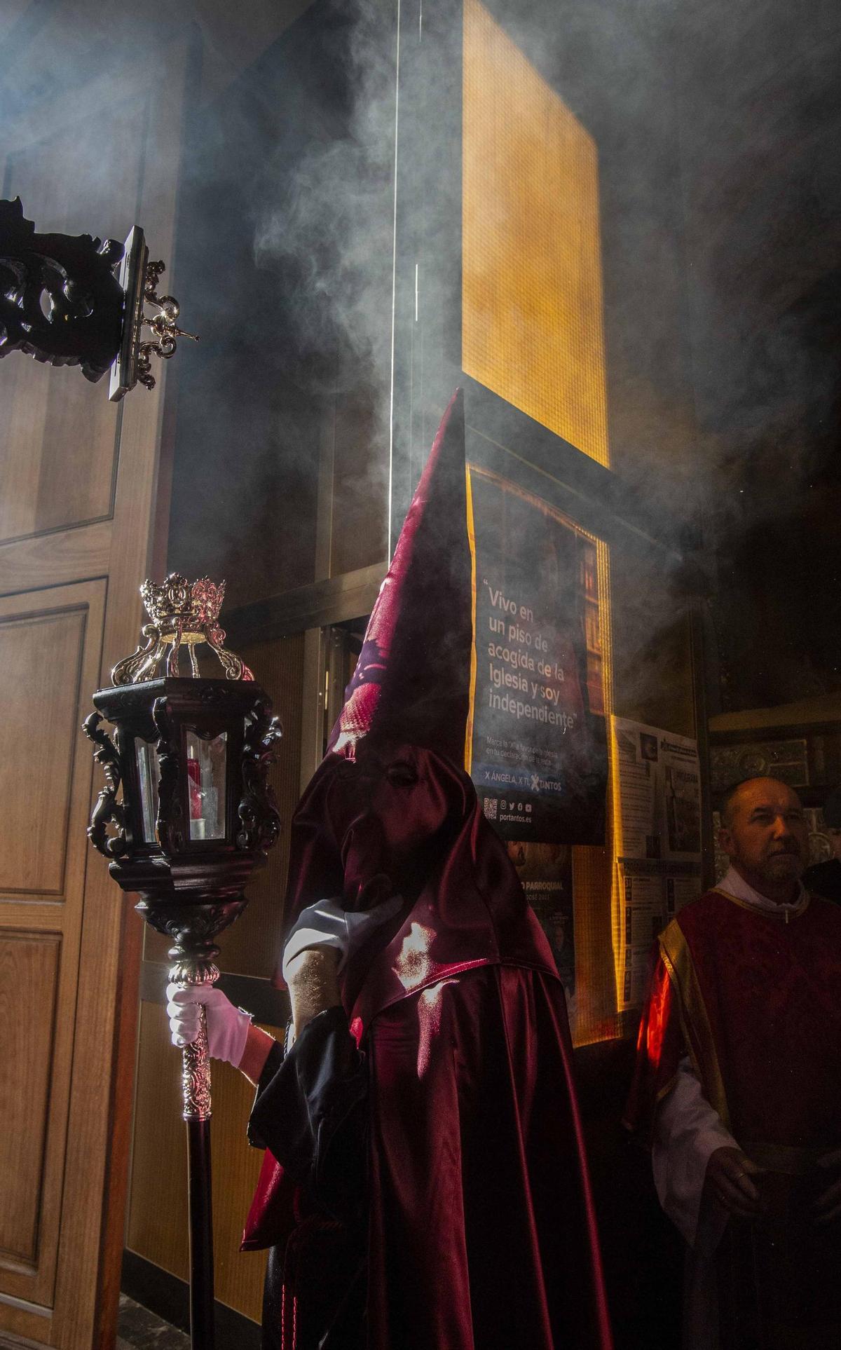 Martes Santo en Alicante: Procesiones del Ecce-Homo y Nuestra Señora de la Amargura