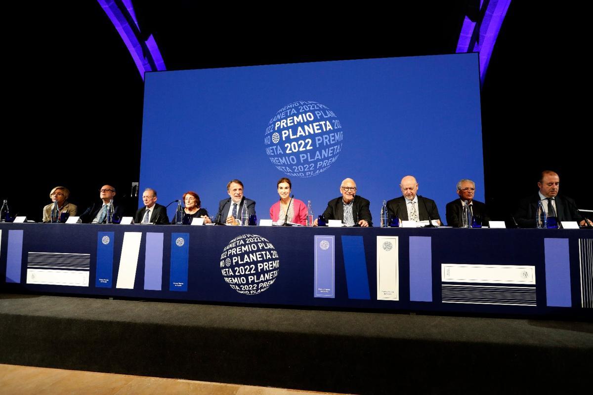 Llegan los LXXI Premio Planeta: nueve novelas y éxito en el sector editorial Llegan los LXXI Premio Planeta: nueve novelas y éxito en el sector editorial