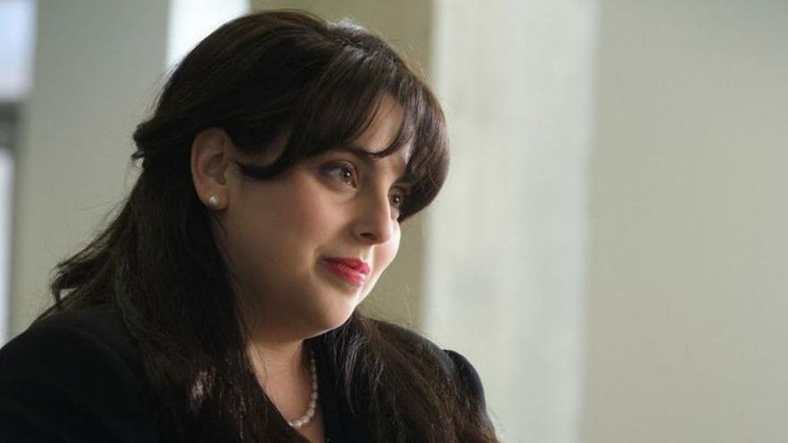 Beanie Feldstein, como Lewinsky en ‘American crime story’. | // ATRESMEDIA