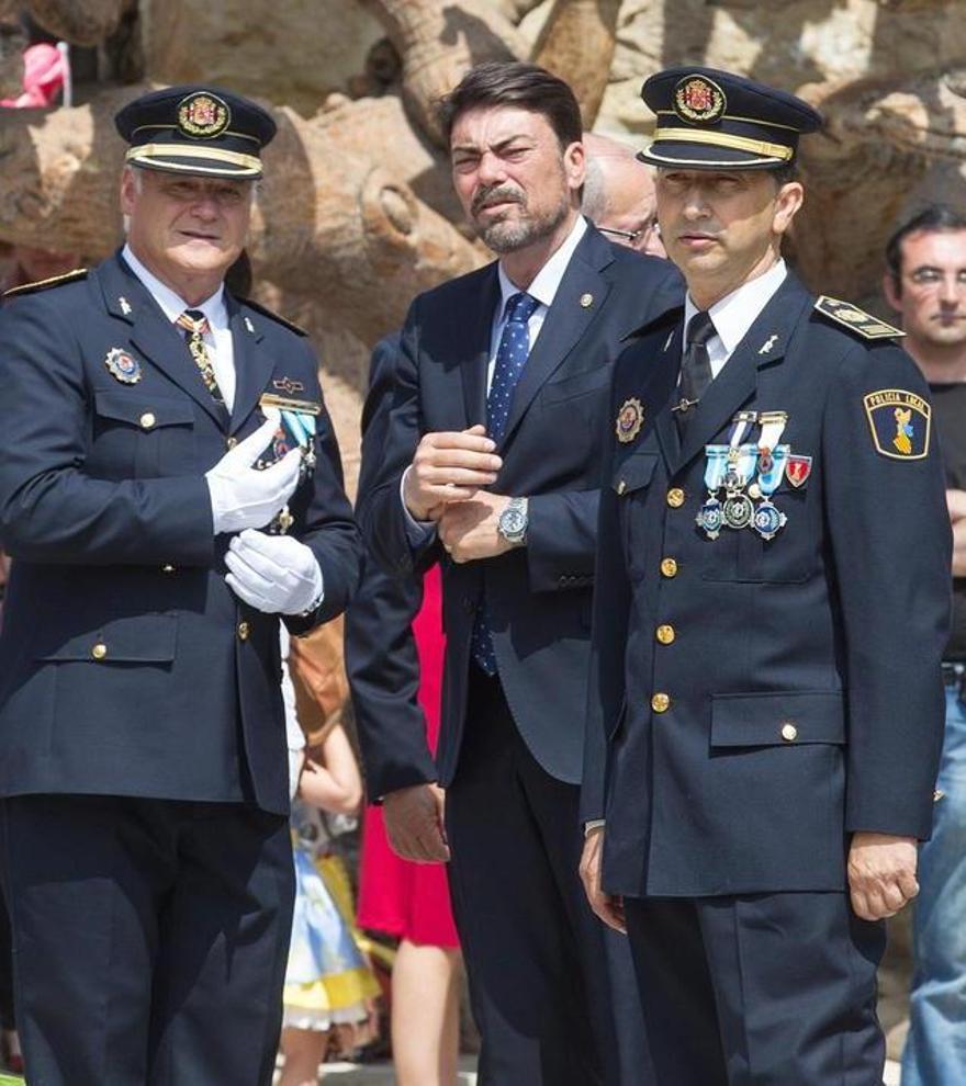 La Policía Local de Alicante «repesca» como comisario al aspirante suspendido