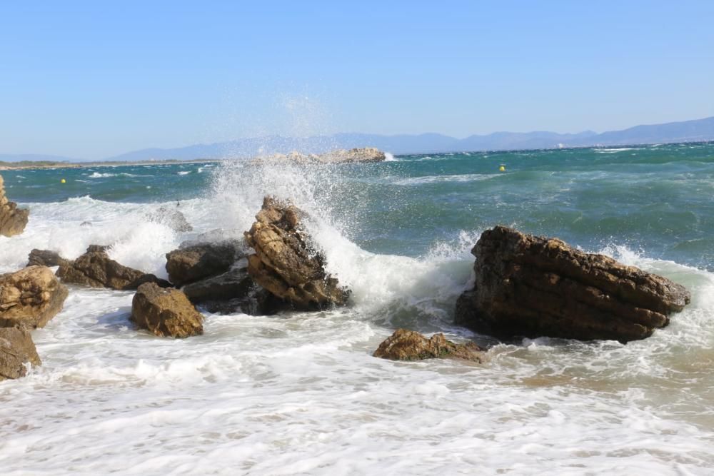 El temporal marítim a la zona d'Empúries