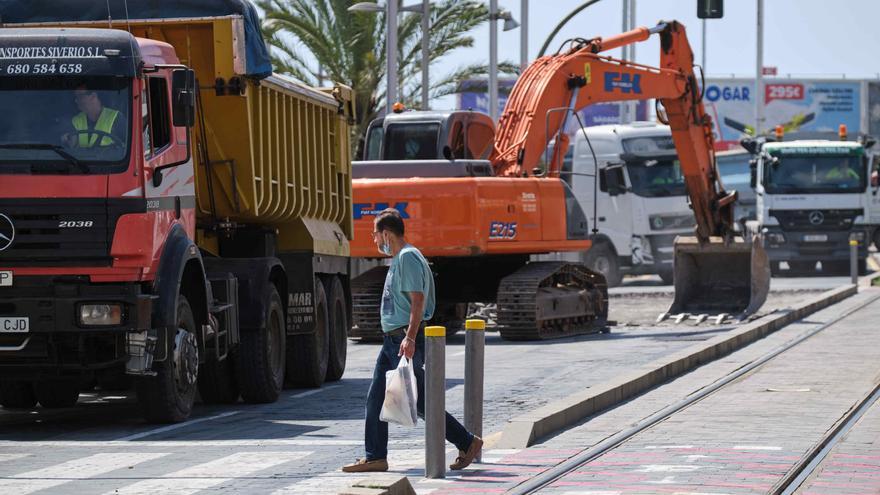 Santa Cruz de Tenerife inicia el asfaltado del Camino de El Cercado y de la calle Estanislao