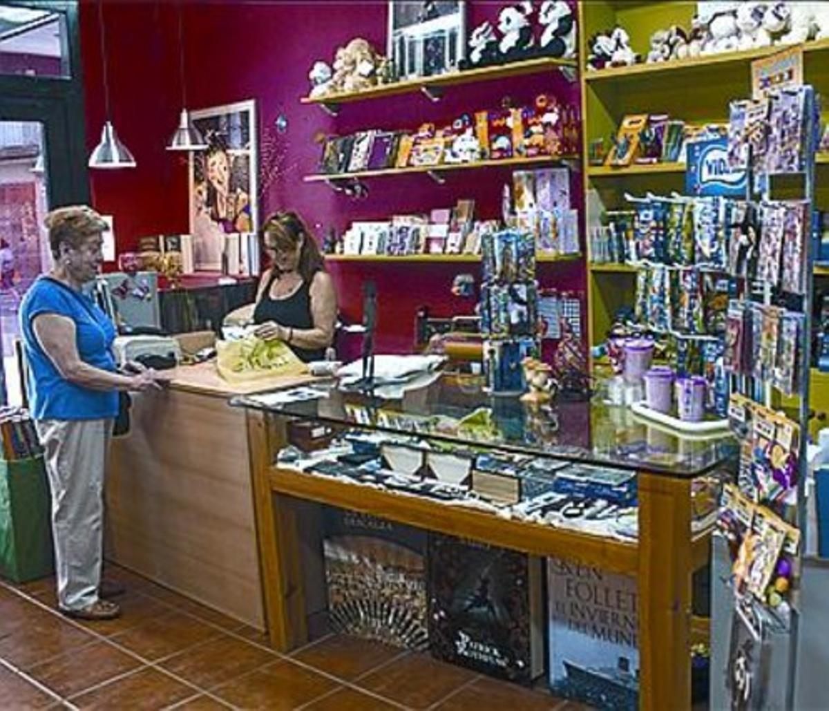 Retorn a les aules Solució a mida Outlet autoservei Dos mesos punta Joguina educativa Gran assortiment Dijous literaris Catàleg en línia Tecnologia digital Milers de papers Accent pedagògic_MEDIA_1 Retorn a les aules Solució a mida Outlet autoservei Dos mesos punta Joguina educativa Gran assortiment Dijous literaris Catàleg en línia Tecnologia digital Milers de papers Accent pedagògic_MEDIA_1