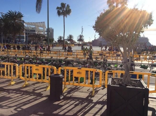 El triatlón se apodera de Las Palmas de Gran Canaria