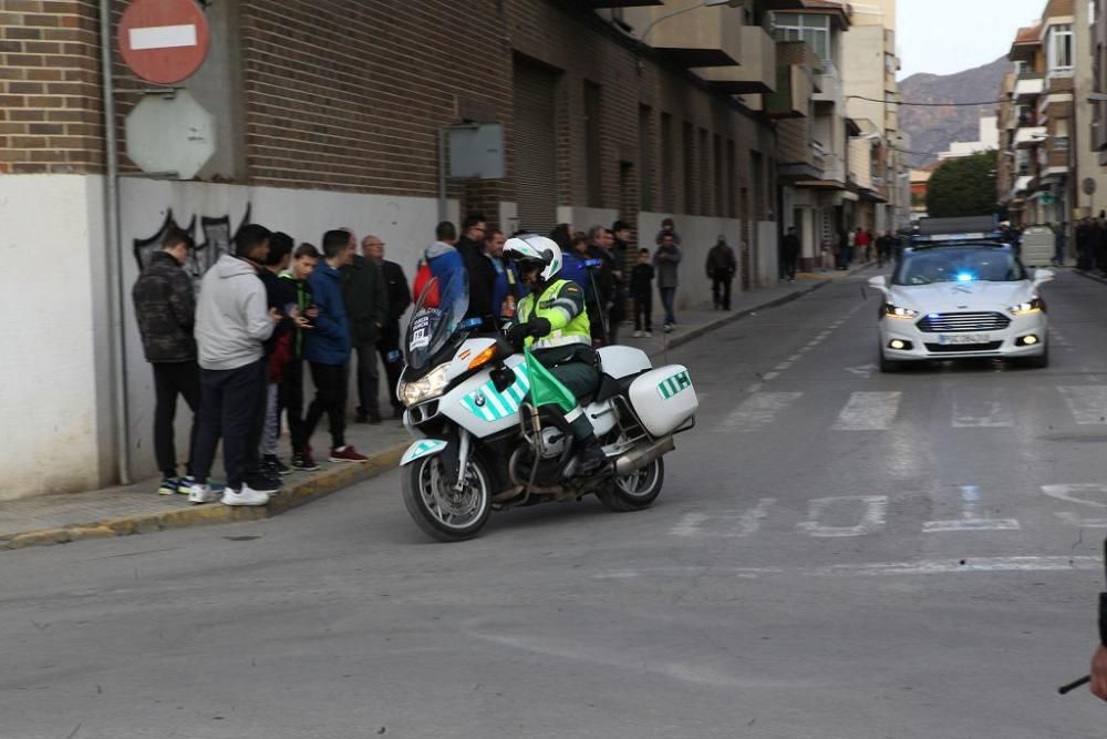 Ambiente a la salida y la llegada de la Vuelta Ciclista a Murcia