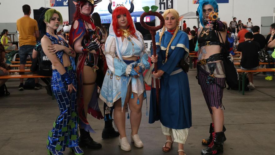 Vigo acoge la Kokoro Japan Expo: miles de fieles disfrutan del manga, el anime y el &#039;cosplay&#039;