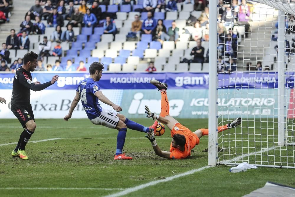 El partido entre el Real Oviedo y el Nástic de Tarragona, en imágenes