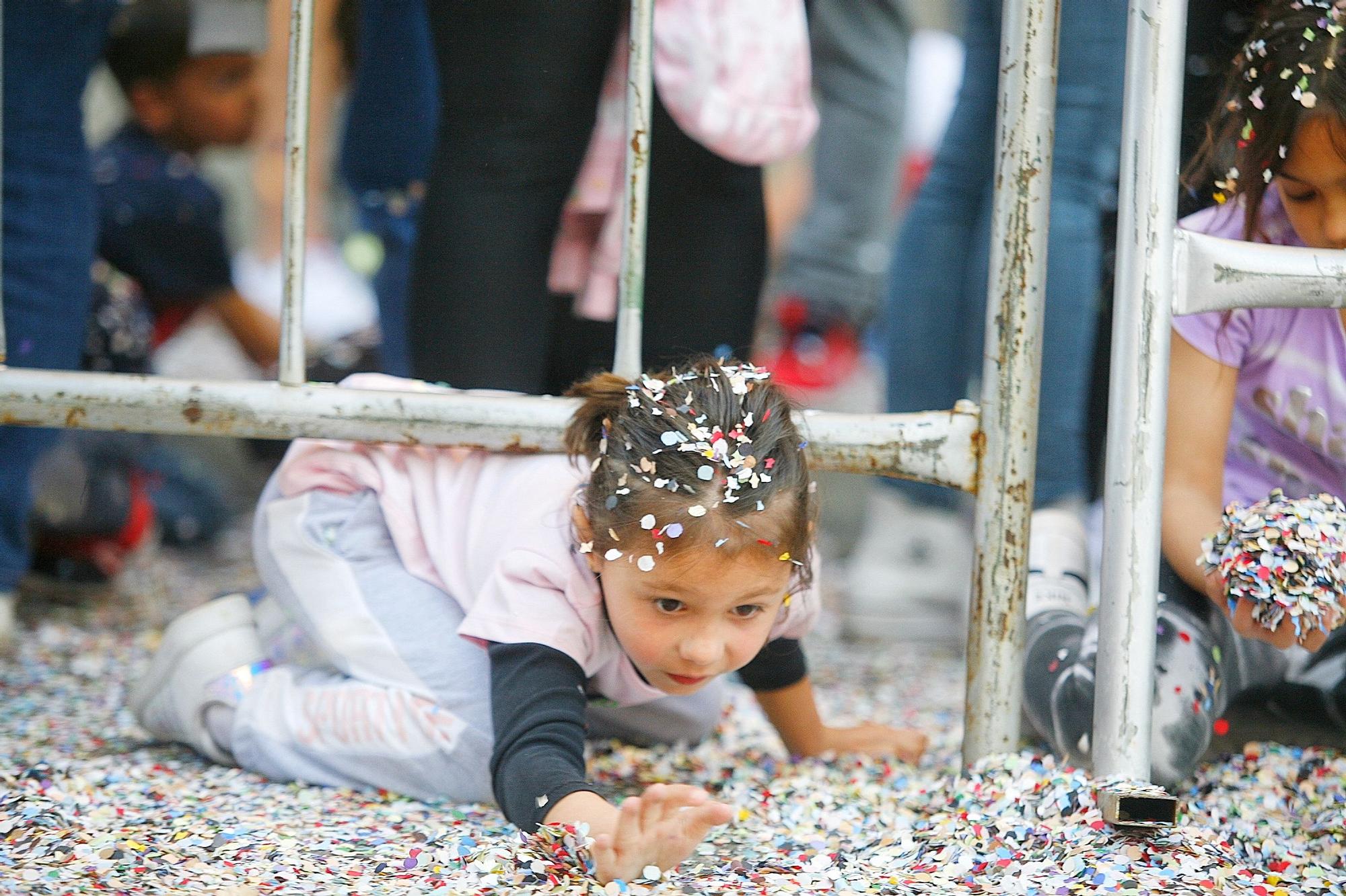 Todas la imágenes de coso multicolor de la Magdalena