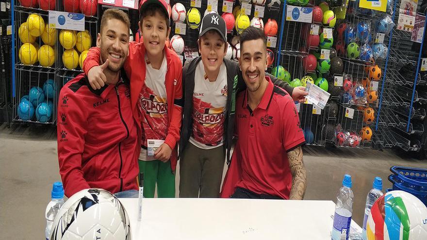 Pito y Drasler regalan entradas en Decathlon Thader para el partido ante el Barcelona